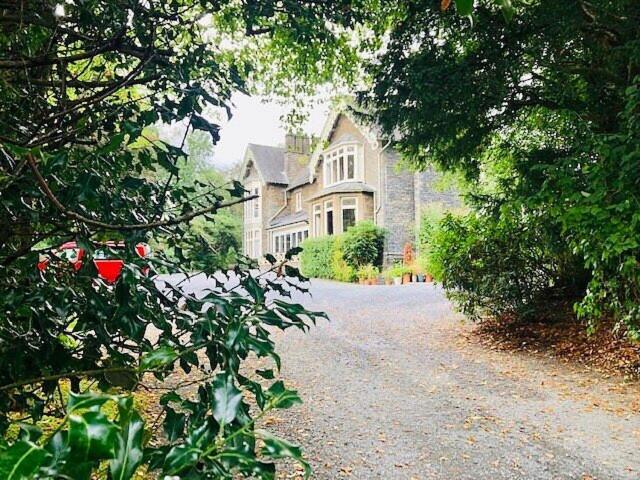 Ambleside Manor - Vegetarian B&B Экстерьер фото